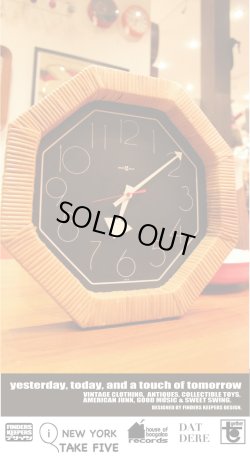 画像1: HOWARD MILLER RATTAN "NELSON HAND" WALL CLOCK