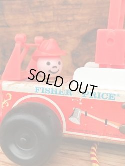 画像1: FISHER PRICE 1968'S FIRE TRUCK PULL TOY