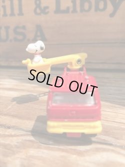 画像4: SNOOPY 1970'S "AVIVA DIECAST LADDER FIRE TRUCK 