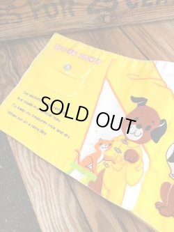 画像6: FISHER PRICE  " WHAT'S IN MY POCKETS? "1970'S SURPRISE CLOTH BOOK 