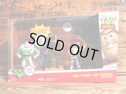 画像2: TOY STORY OF TERROR "COMBAT CARL" GIFT PACK