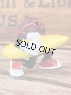 画像2: CALIFORNIA RAISINS "SURFING" 1980'S PVC FIGURE 