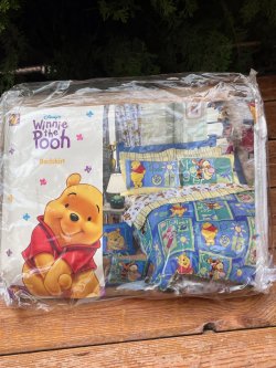画像1: WINNIE THE POOH "MADE IN USA" D.STOCK TWIN BEDSKIRT #2
