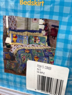 画像5: WINNIE THE POOH "MADE IN USA" D.STOCK TWIN BEDSKIRT #2