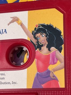 画像3: DISNEY "NOTRE DAMEN KELLONSOITTAJA" 1990'S FINNISH READING BOOK ＋ CASSETTE TAPE