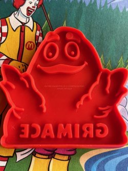 画像1: McDONALD'S "GRIMACE" RED 1980'S COOKIE CUTTER  