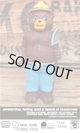 画像: SMOKEY BEAR 1970'S SQUEAKY FIGURE 