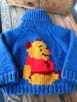 画像1: WINNIE THE POOH KIDS VINTAGE COWICHAN SWEATER