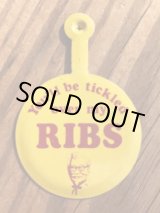 画像: KENTUCKY FRIED CHICKEN "The Colonel Sanders" VINTAGE TIN BADGE 