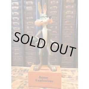画像: WILE E COYOTE 1971'S DAKIN BANK FIGURE