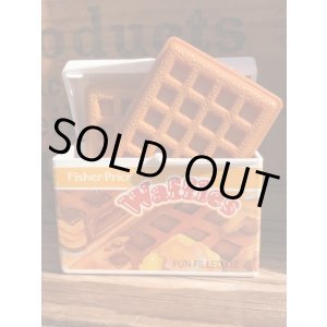 画像: FISHER-PRICE 1980'S FUN WITH FOOD WAFFLES & BOX PLAYSET