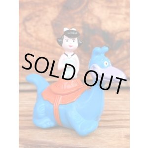 画像: THE FLINTSTONES "BETTY" 1990'S DENNY'S PULL BACK CAR TOY
