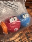 画像1: M&M'S BURGER KING 1997'S "GIGGLE STICK" D.STOCK TOY 