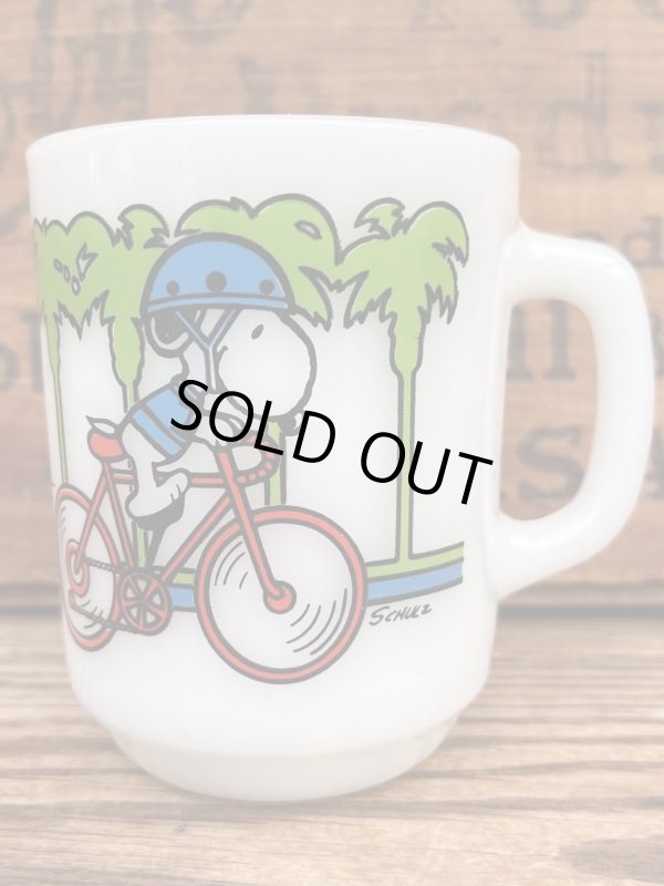 画像1: FIRE KING SNOOPY 70~80'S  "PEDAL POWER" MUG