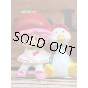 画像: STRAWBERRY SHORTCAKE “HUCKLEBERRY PIE" 1980'S PVC FIGURE