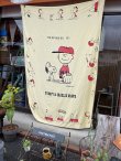 画像1: PEANUTS "HAPPINESS IS SNOOPY & CHARLIE BROWN" 1970'S FABRIC