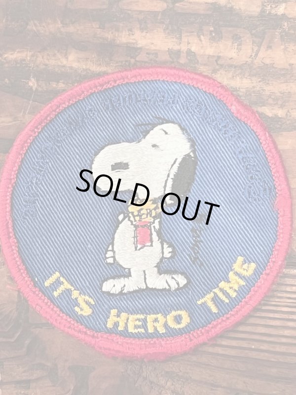 画像1: PEANUTS "IT'S HERO TIME" 1970'S PATCH