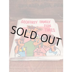 画像: TOYS"R"US  GEOFFREY FAMILY VINTAGE SQUEAKY BOOK