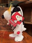 画像2: PEANUTS "CLASS OF 2020🎓GRAD” WALKING DOLL 