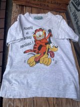 画像:  GARFIELD & ODIE "FINNISH" KIDS 1990'S T-SHIRTS 
