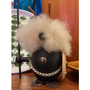 画像: NOGGINS "WHITE HIGE” 1960'S SOUVENIR DOLL