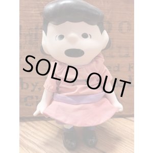 画像: PEANUTS "LUCY" 1960'S BOUCHER & CO POCKET DOLL