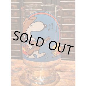 画像: PEANUTS "THERE'S A LITTLE BIT OF COUNTRY IN ALL OF US" 1970'S ANCHOR HOCKING GLASS 