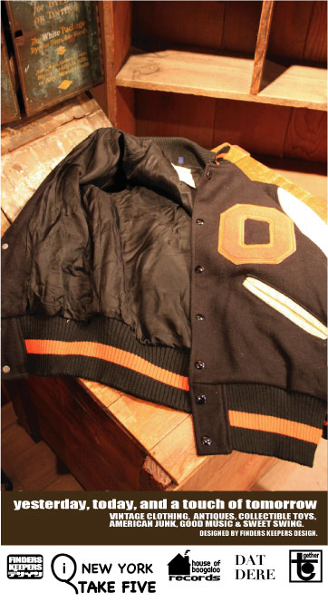 画像: DELONG LEATHER SLEEVE VARSITY JACKET 