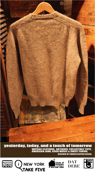 画像: Abercrombie & Fitch "MADE IN SCOTLAND" SWEATER