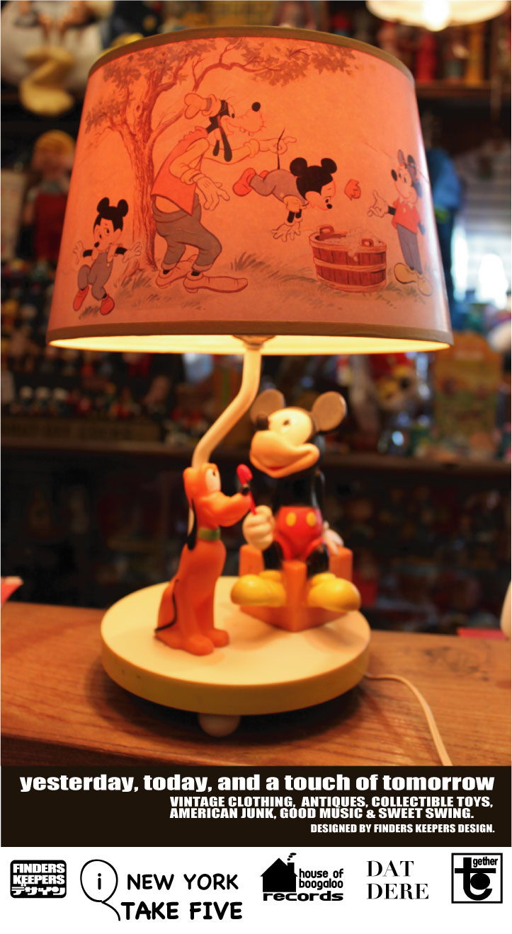 画像: DISNEY VINTAGE LAMP WITH ORIGINAL LAMP SHADE