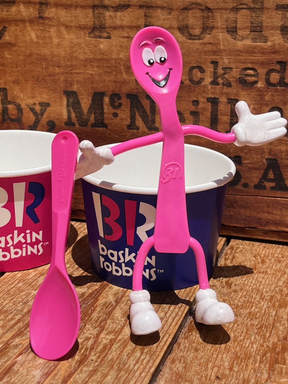 画像1: BASKIN ROBBINS 1993'S BENDABLE FIGURE