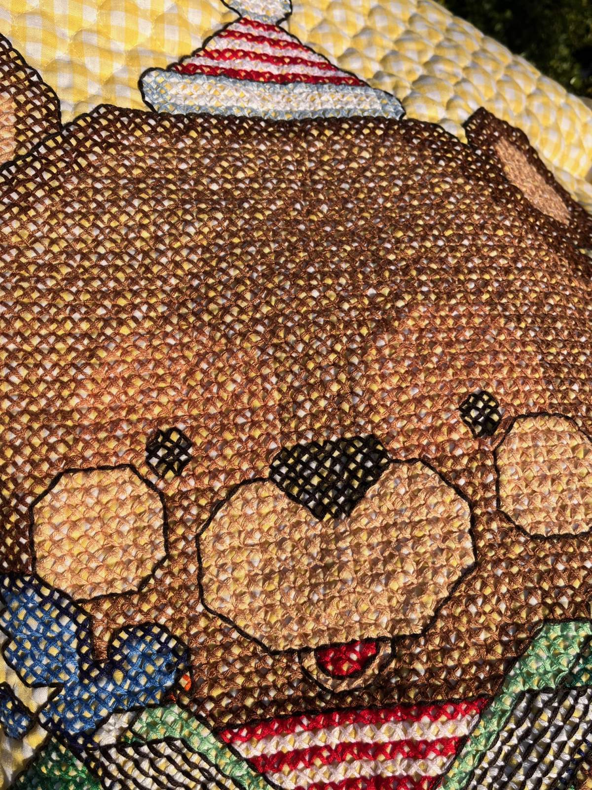 画像6: BEAR (ᵔᴥᵔ) BABY EMBROIDERY VINTAGE QUILT BLANKET