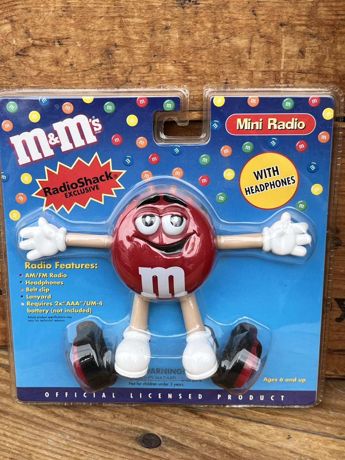画像1: M&M'S "RADIO SHACK EXCLUSIVE" D.STOCK MINI RADIO＋HEADPHONES  